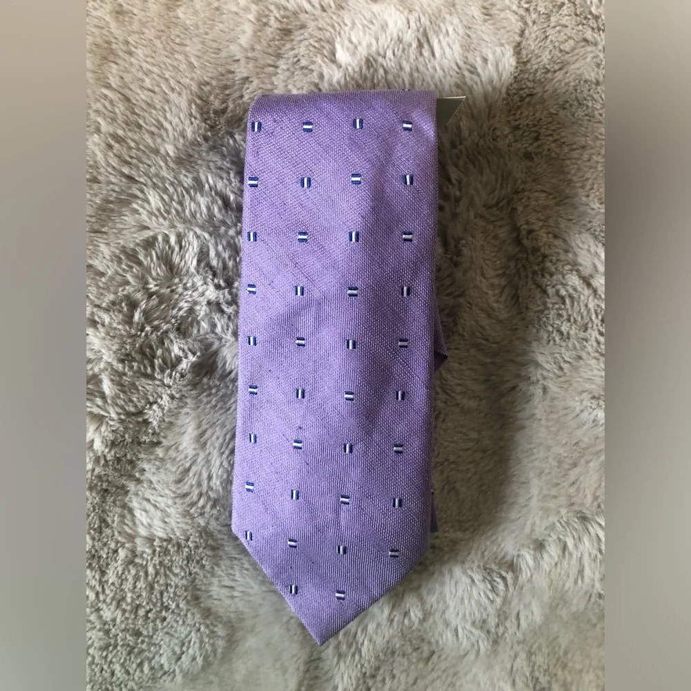 NWT Talph Lauren Men's Purple Patterned Silk Tie